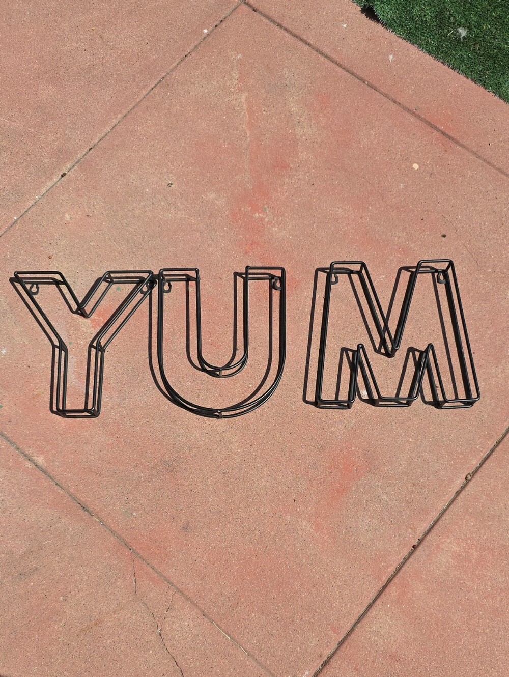 Source Unknown Black Wire 'YUM' Wall Letters